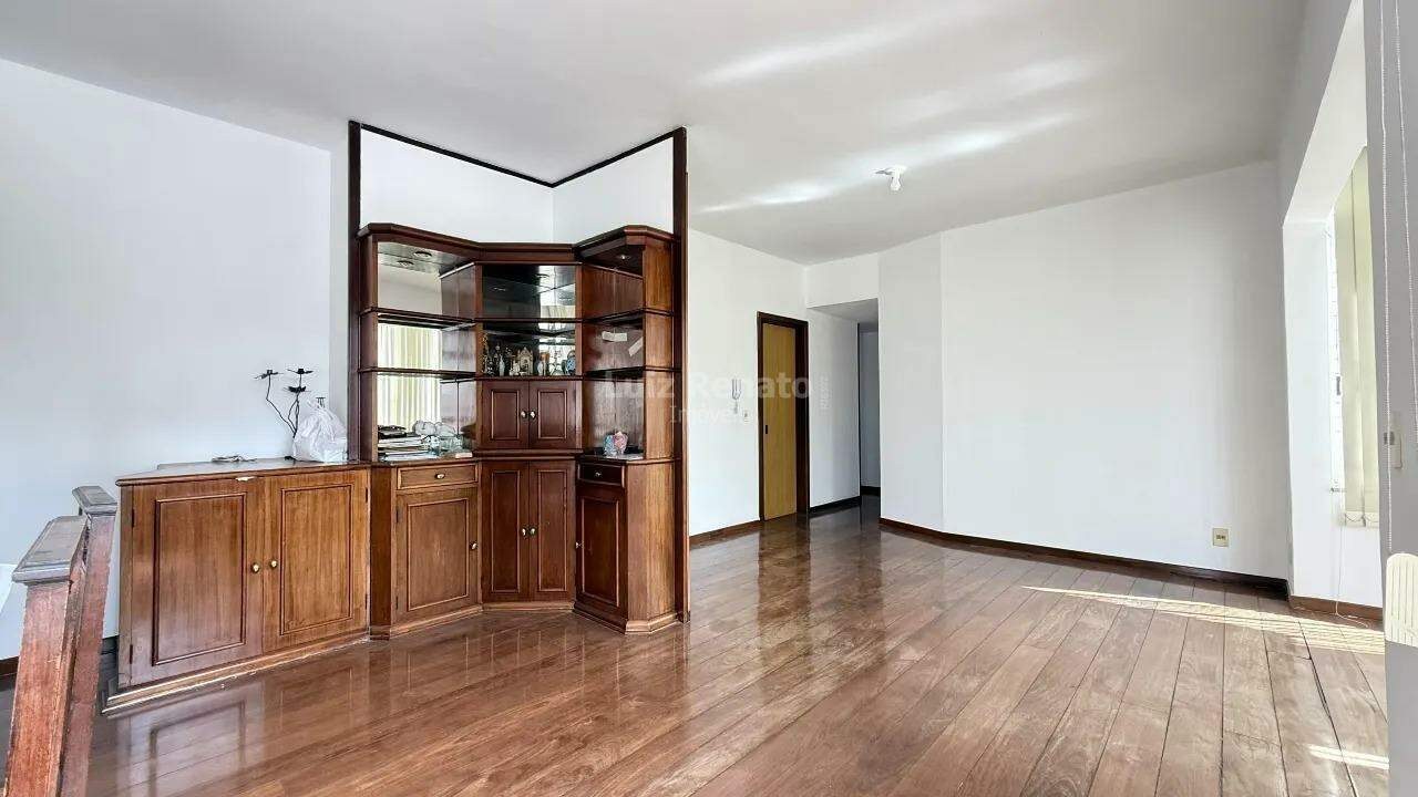Apartamento em Carmo